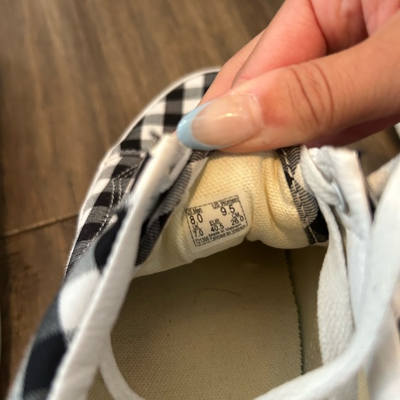 NWOT Black and White Checkered Vans - Picture 3 of 3